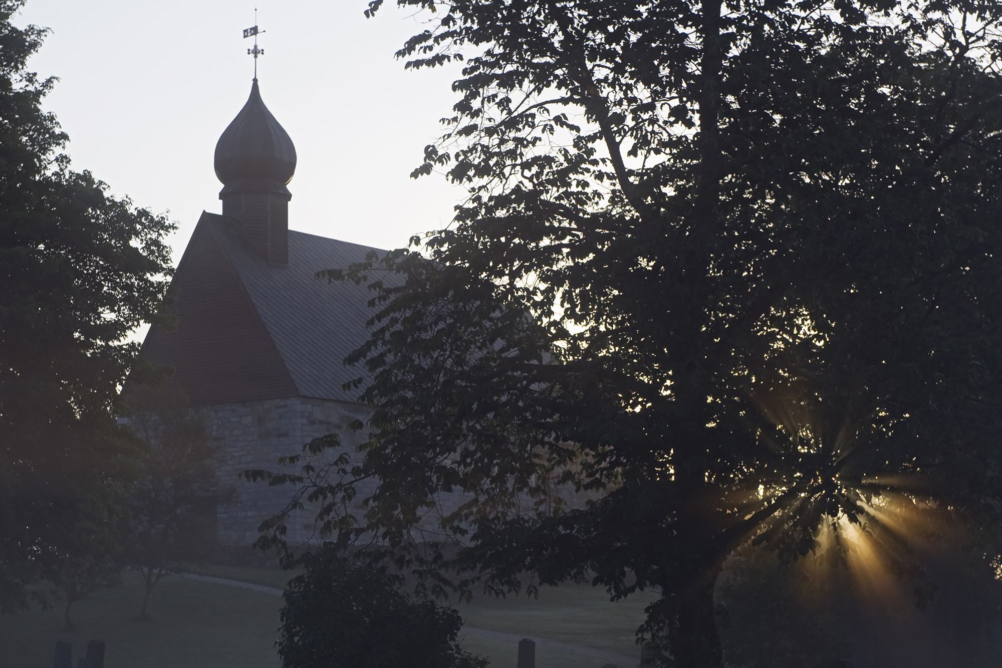 Dønnes Kirke